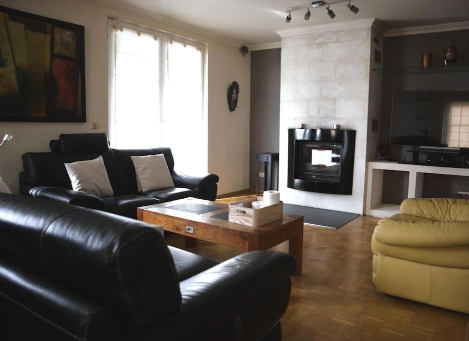 Cozy 3 Bedroom House With 11 Kw Electric Car Charger Hesperange ภายนอก รูปภาพ