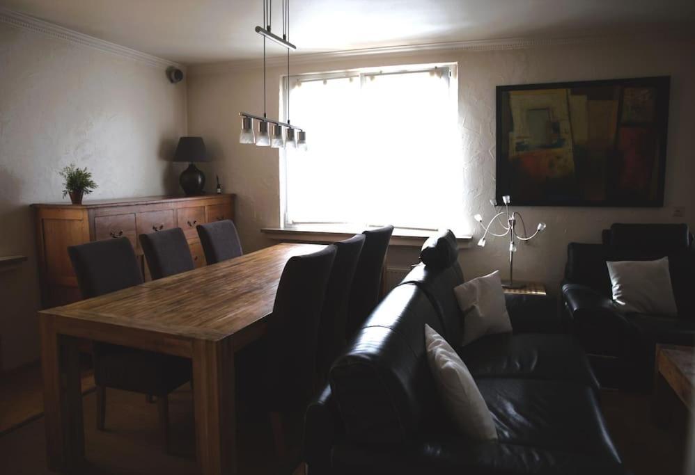 Cozy 3 Bedroom House With 11 Kw Electric Car Charger Hesperange ภายนอก รูปภาพ